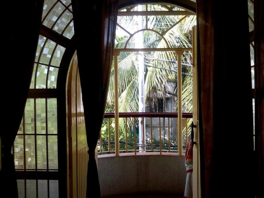 Premium Apartment, Kolkata Airport Екстер'єр фото